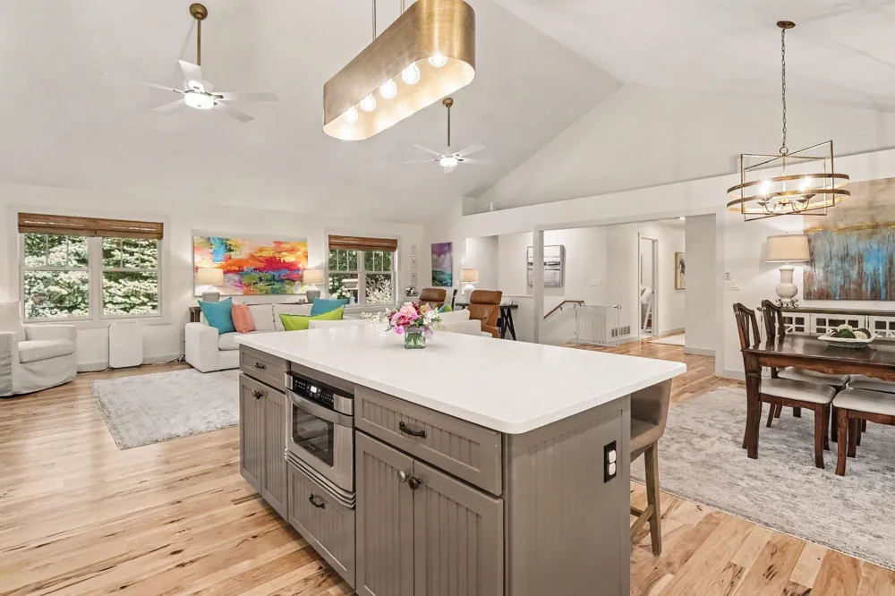 6550 W Forest Edge Drive Ludington, MI 49431