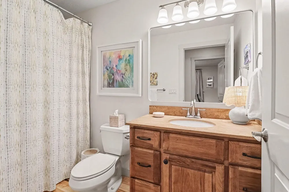 6550 W Forest Edge Drive Ludington, MI 49431