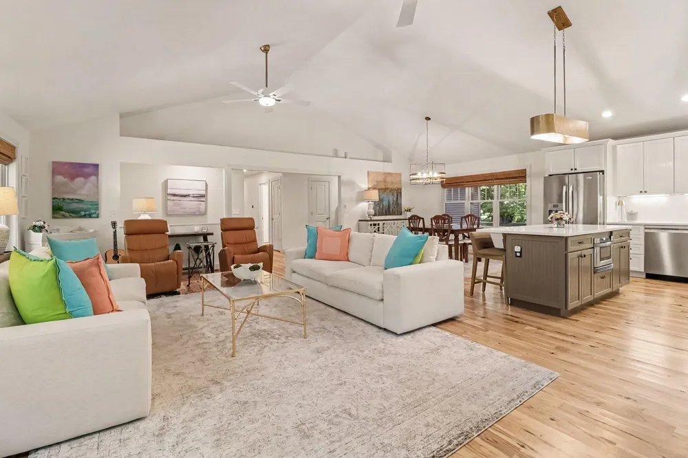 6550 W Forest Edge Drive Ludington, MI 49431