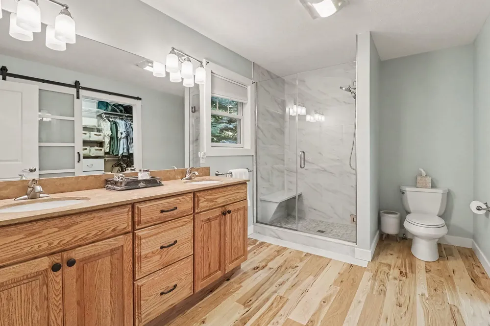 6550 W Forest Edge Drive Ludington, MI 49431
