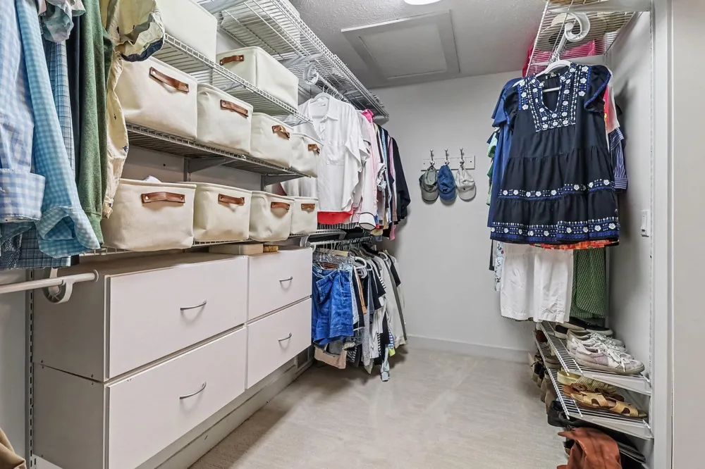 6550 W Forest Edge Drive Ludington, MI 49431