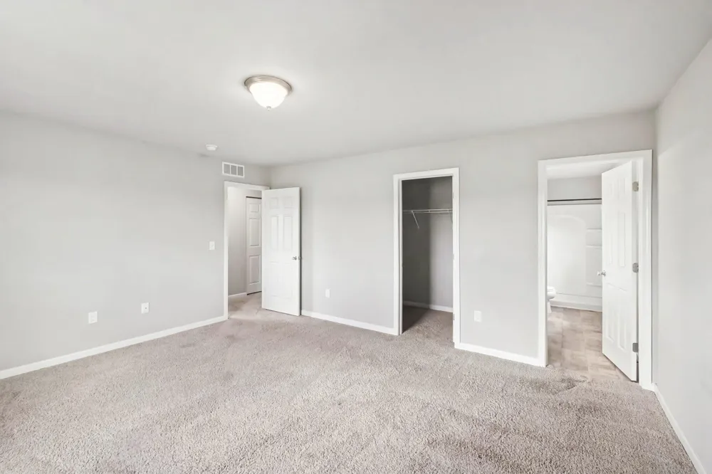 17211 Country Lane Manchester, MI 48158