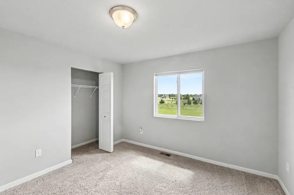 17211 Country Lane Manchester, MI 48158