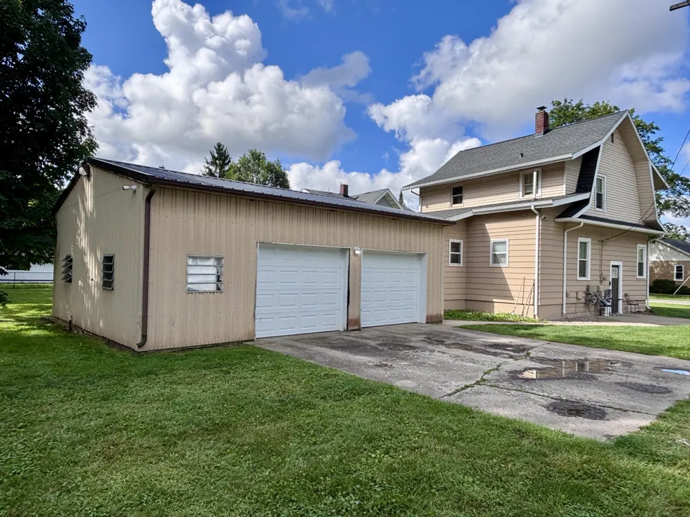 111 Arden Park Avenue Sturgis, MI 49091