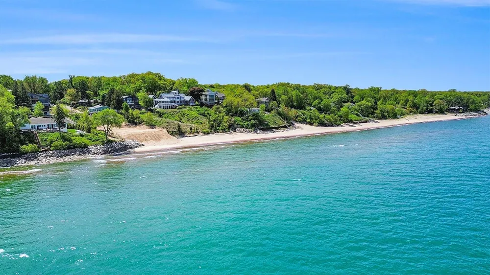 4281 Lake Shore Drive Michiana, MI 49117