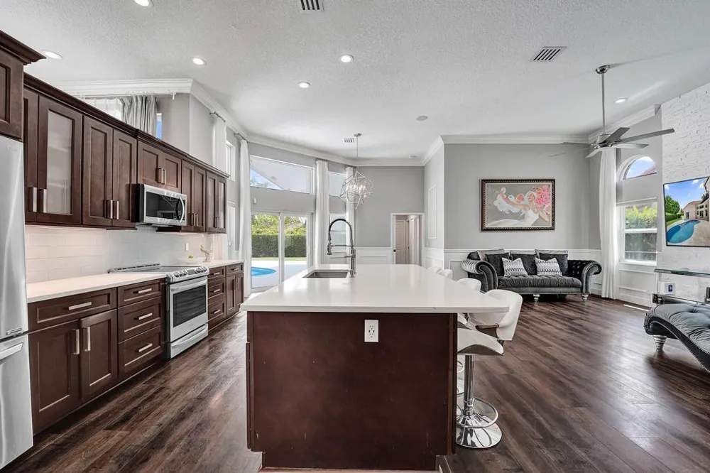 12712 NW 17th Street Coral Springs, FL 33071
