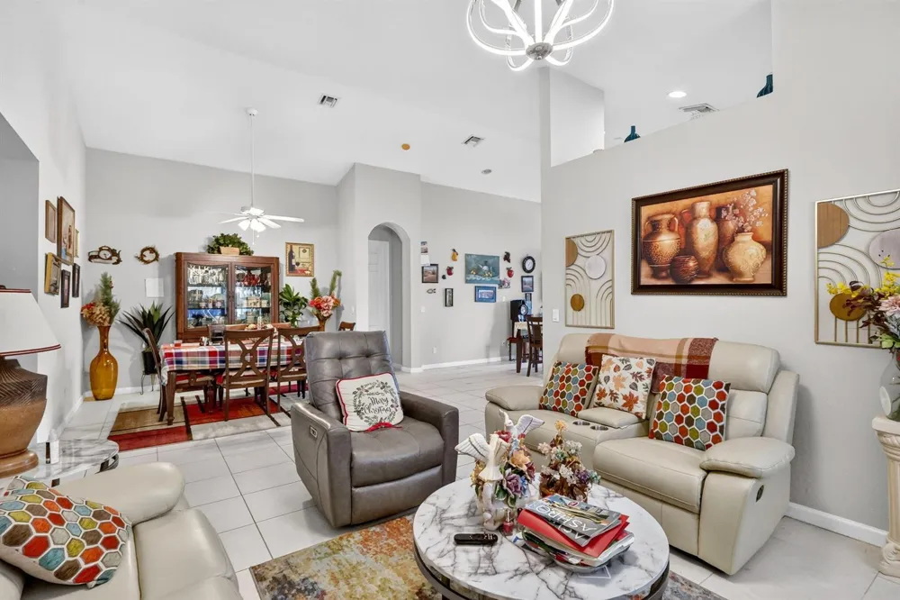 2930 SW Chatham Lane Port St. Lucie, FL 34953