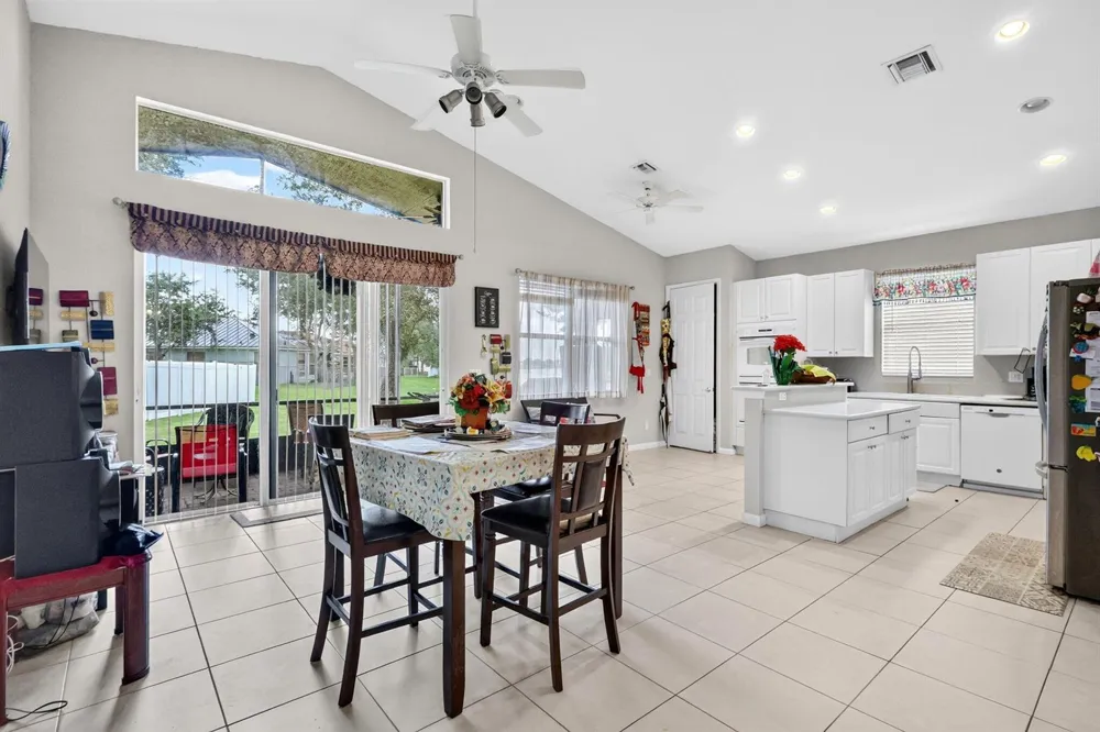 2930 SW Chatham Lane Port St. Lucie, FL 34953