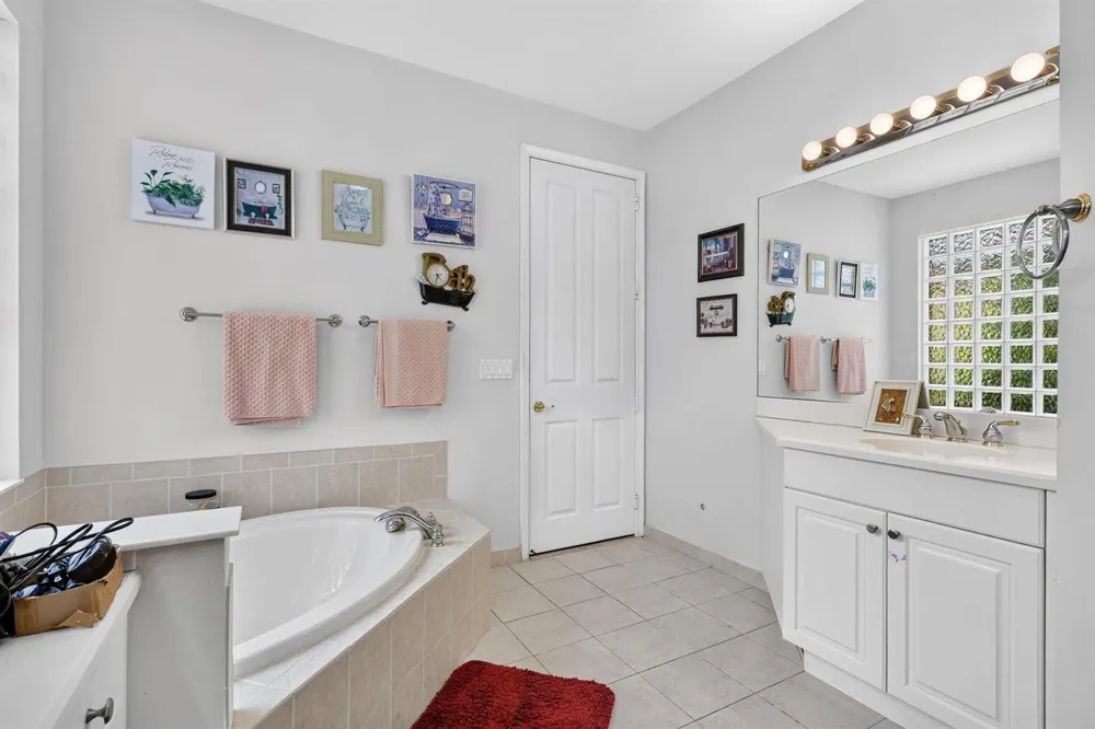 2930 SW Chatham Lane Port St. Lucie, FL 34953
