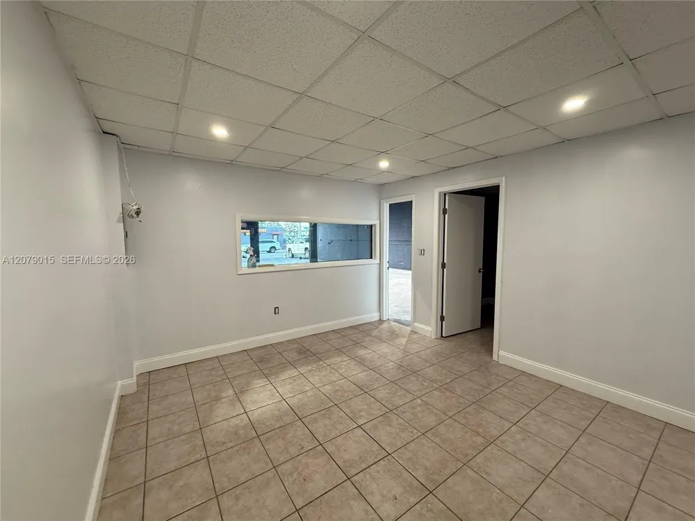 5960 SW 23rd St West Park, FL 33023