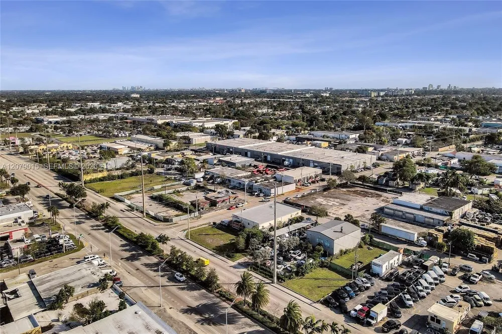 5960 SW 23rd St West Park, FL 33023