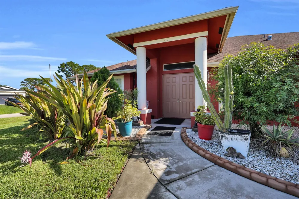 362 SW PAW COURT Port St. Lucie, FL 34953