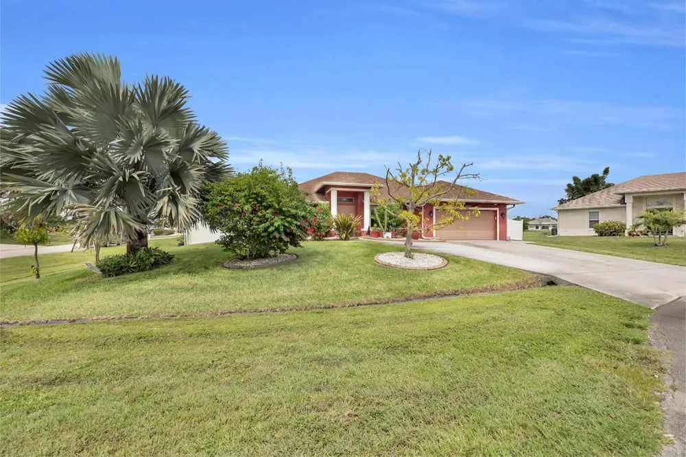 362 SW PAW COURT Port St. Lucie, FL 34953