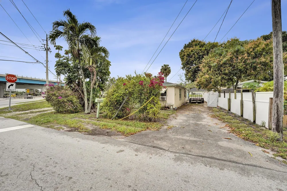 1412 NW 7th Street #b Pompano Beach, FL 33069