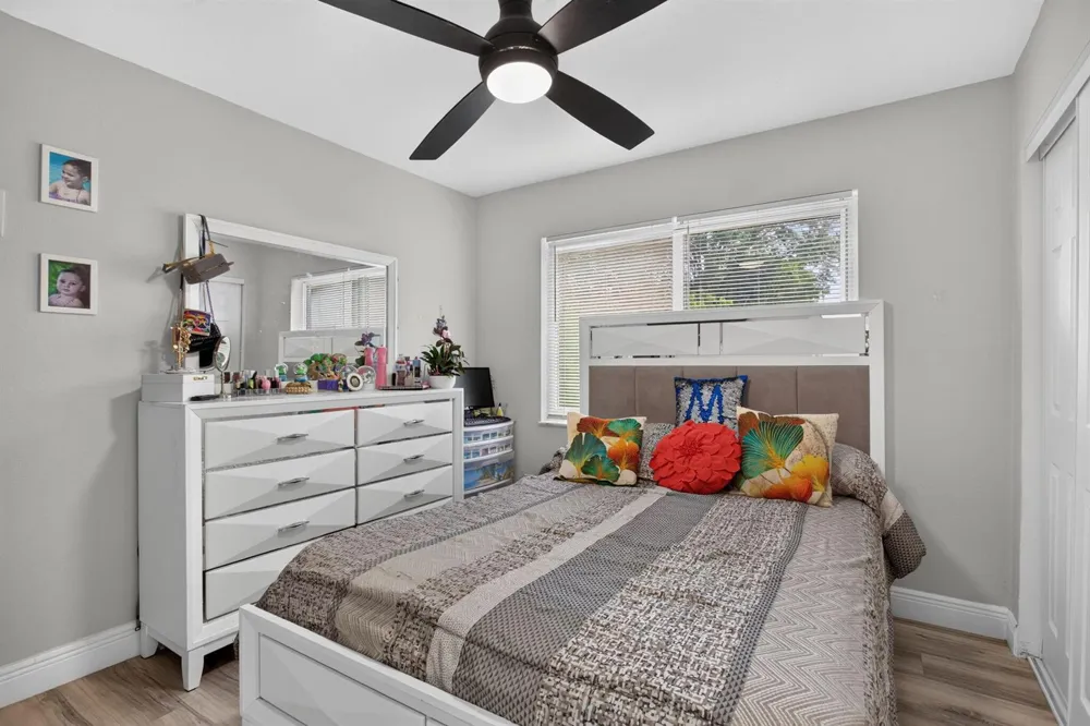 4950 SW 11th Circle Margate, FL 33068