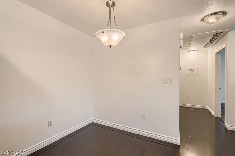 7701 W Robindale Road #265 Las Vegas, NV 89113