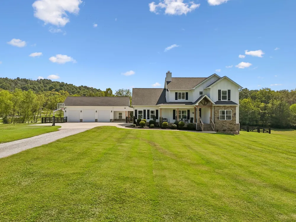 2601 Ben Green Rd Lebanon, TN 37090