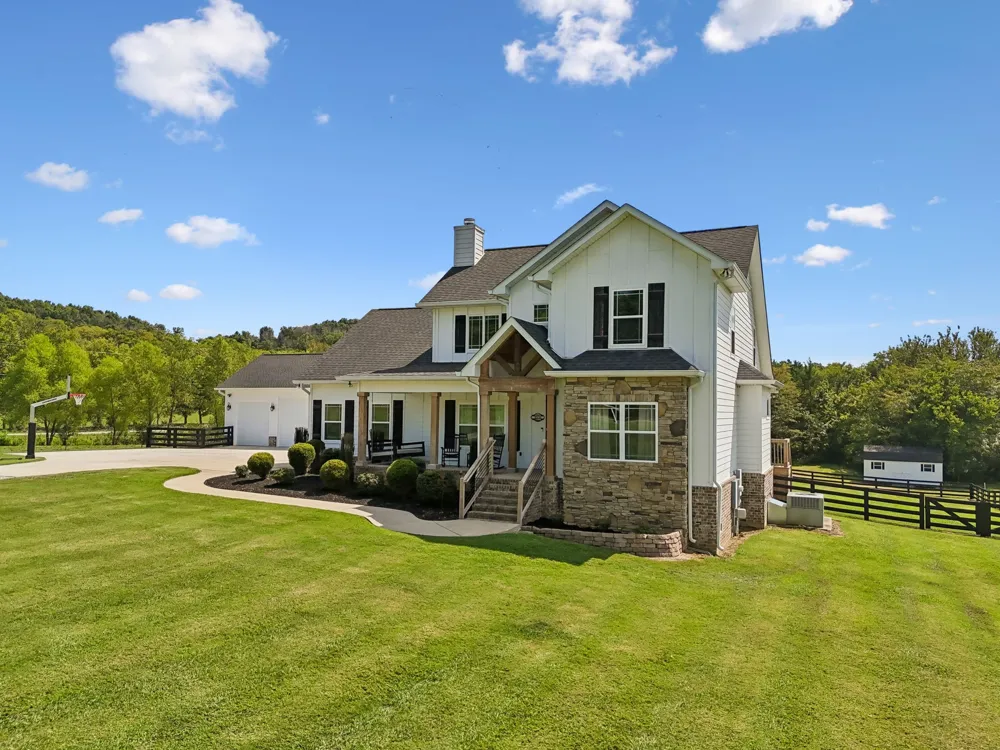 2601 Ben Green Rd Lebanon, TN 37090