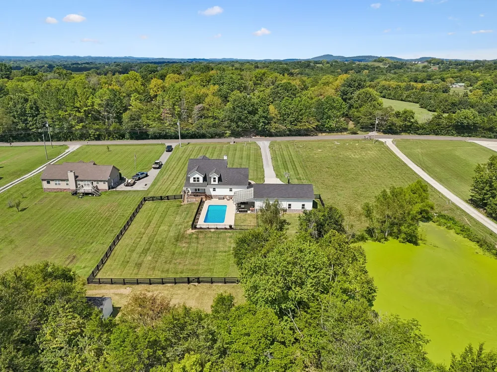 2601 Ben Green Rd Lebanon, TN 37090