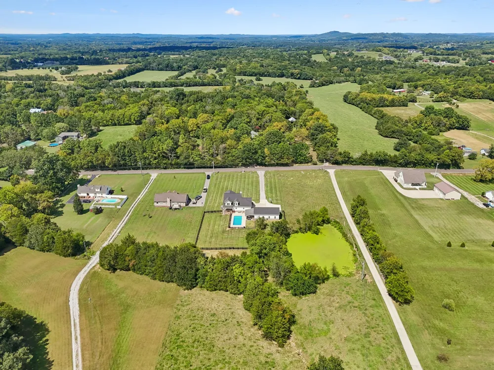 2601 Ben Green Rd Lebanon, TN 37090