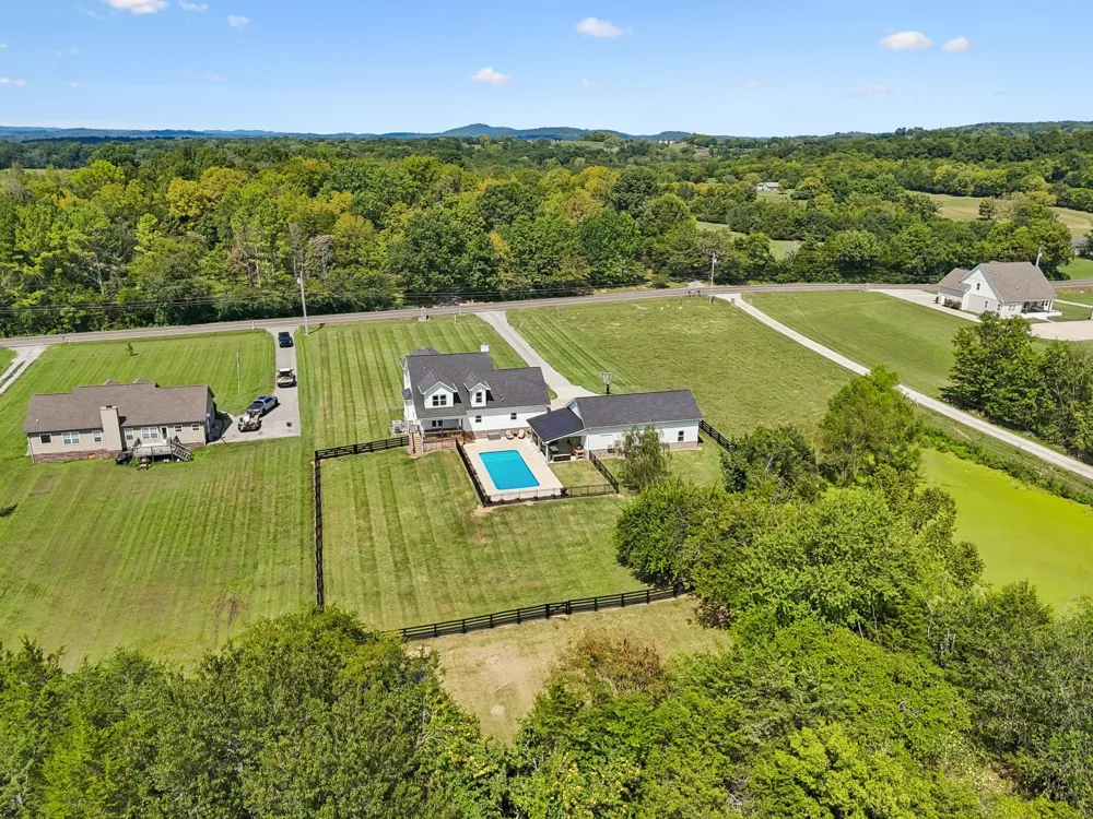 2601 Ben Green Rd Lebanon, TN 37090