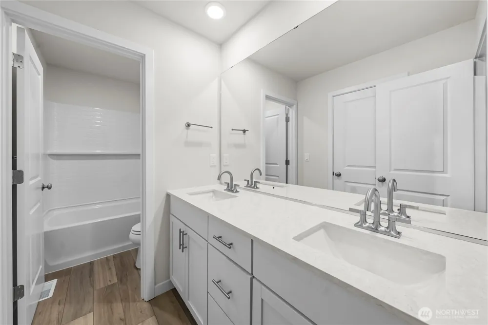 4183 SW Rustler Street Port Orchard, WA 98367