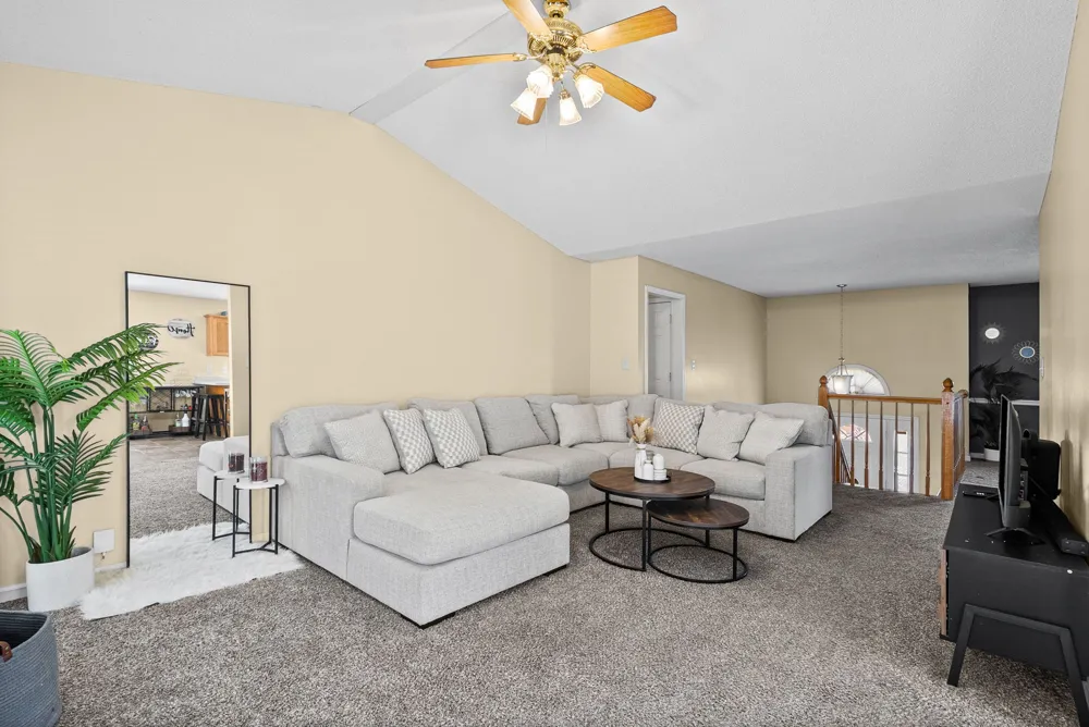 1344 Bluebonnet Dr Clarksville, TN 37042