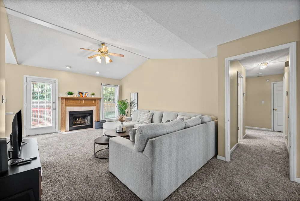 1344 Bluebonnet Dr Clarksville, TN 37042