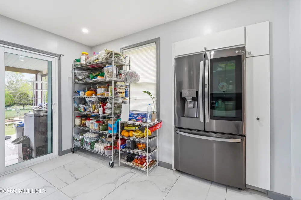 48 Barker Avenue Shrewsbury, NJ 07724