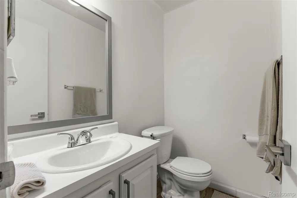 24969 Mayfair Street Flat Rock City, MI 48134