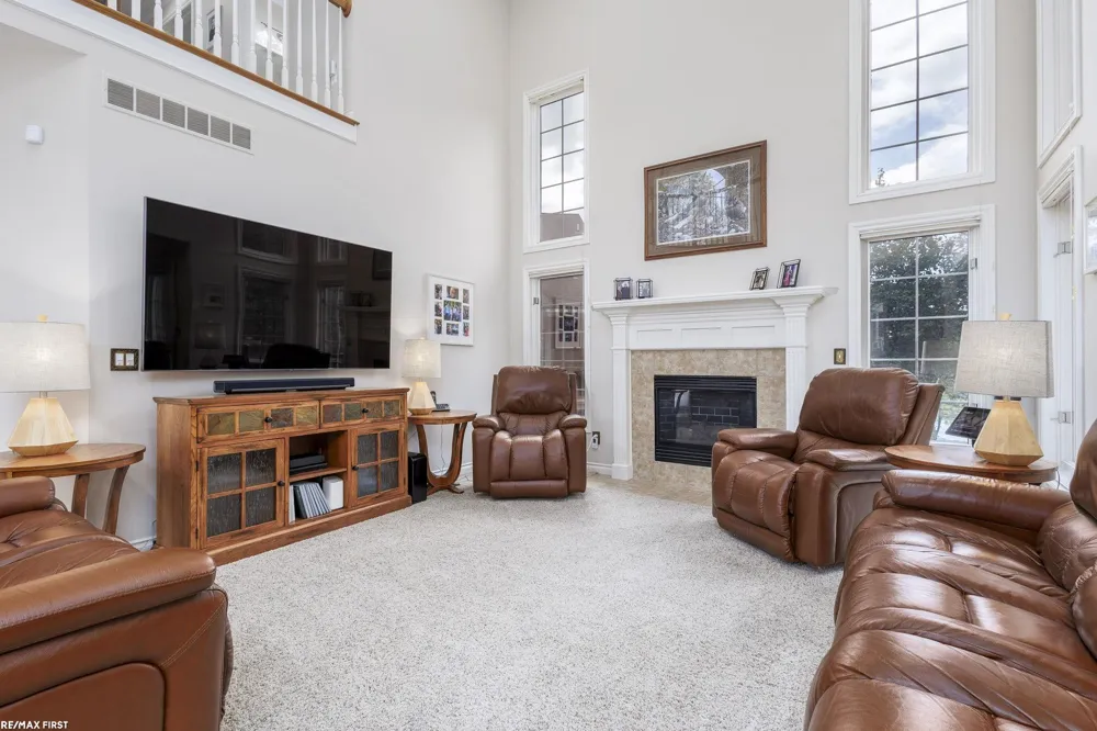 4126 WINTER DRIVE Shelby Charter Township, MI 48316