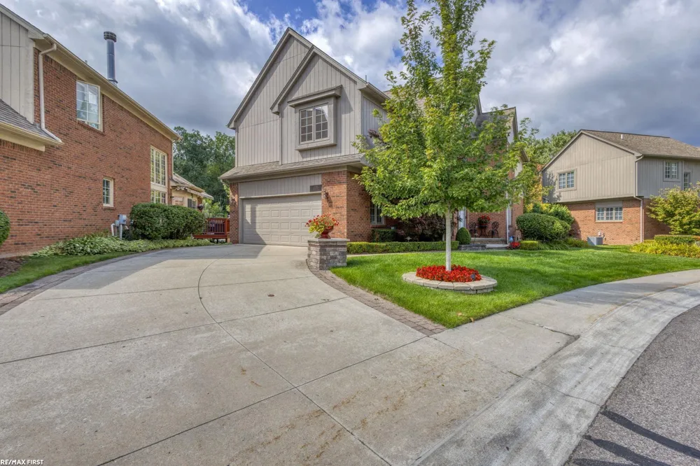 4126 WINTER DRIVE Shelby Charter Township, MI 48316
