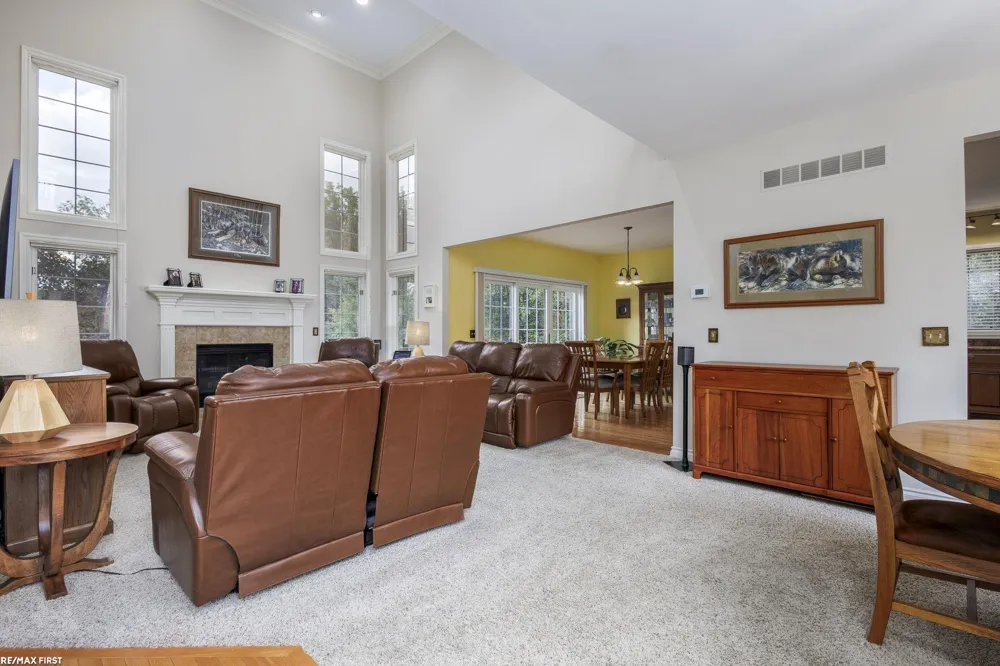 4126 WINTER DRIVE Shelby Charter Township, MI 48316