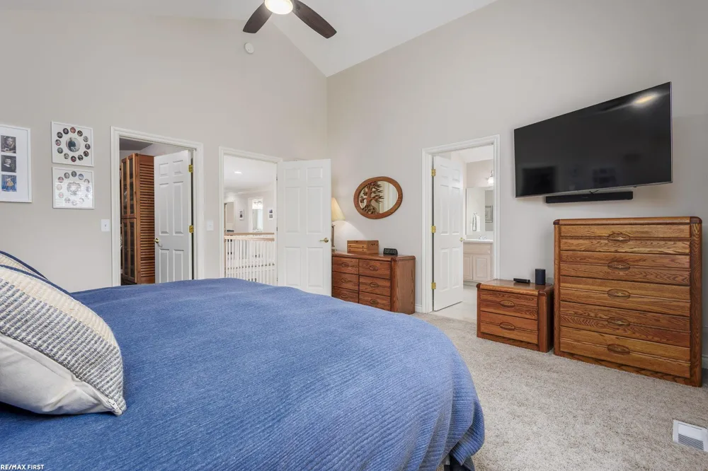 4126 WINTER DRIVE Shelby Charter Township, MI 48316