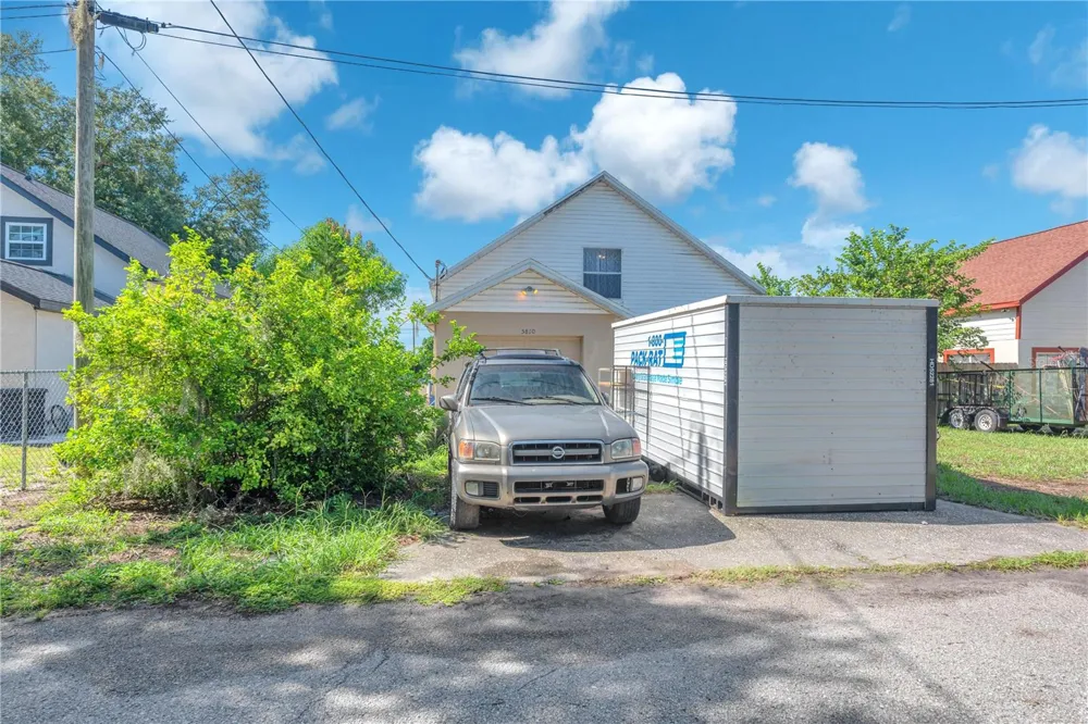 5810 HICKMAN STREET Wimauma, FL 33598