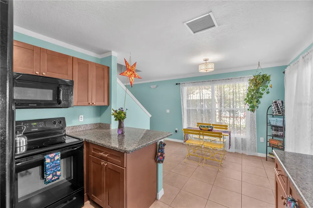 5810 HICKMAN STREET Wimauma, FL 33598
