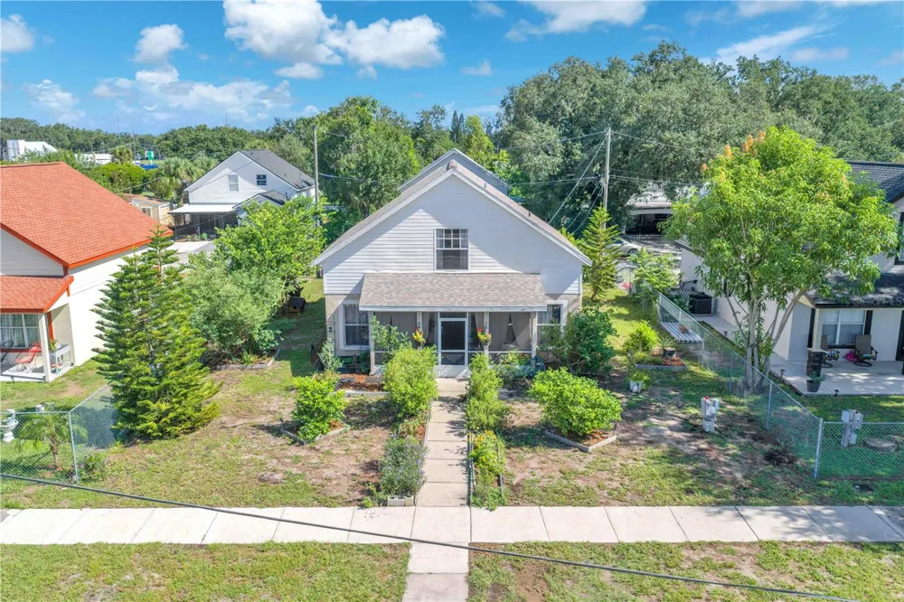 5810 HICKMAN STREET Wimauma, FL 33598