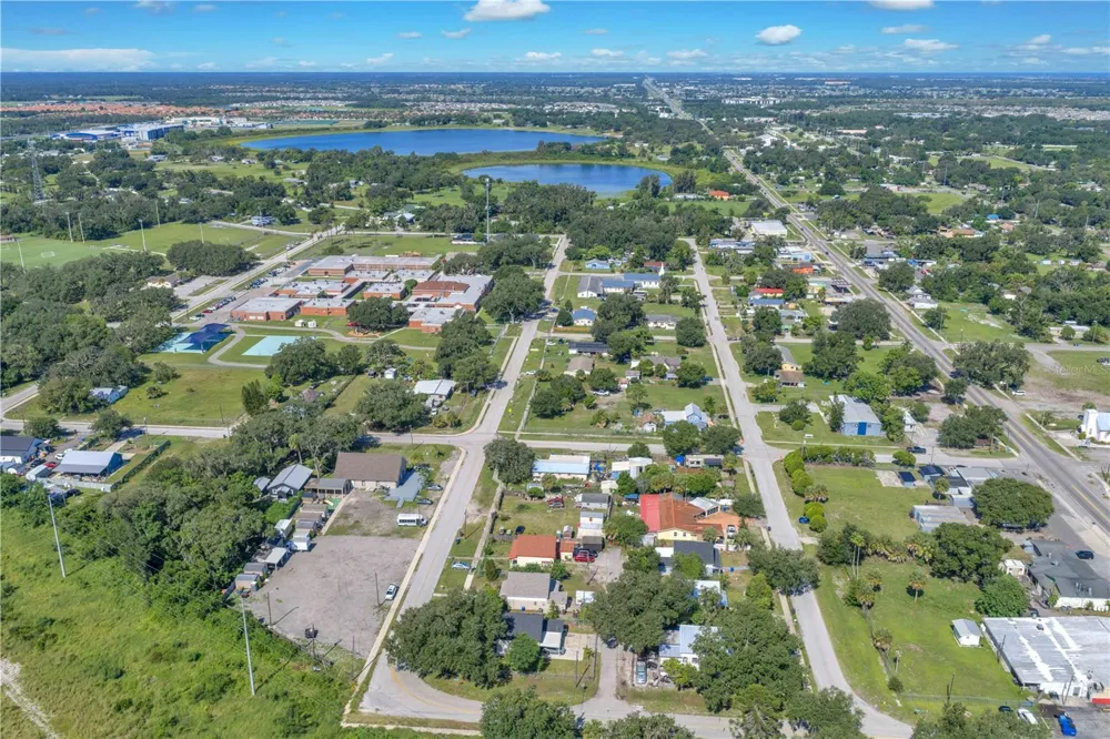 5810 HICKMAN STREET Wimauma, FL 33598