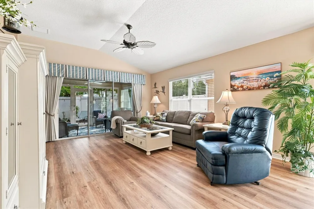 3459 OLDHAM LANE The Villages, FL 32163
