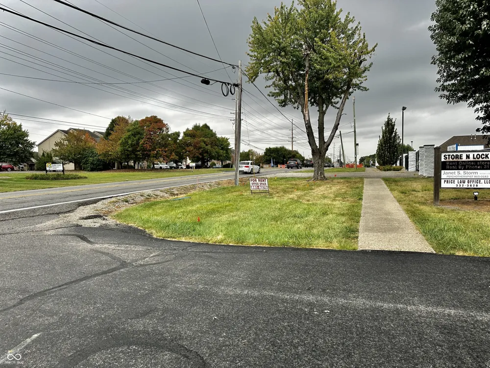 1602 W Smith Valley Road #2 Greenwood, IN 46142
