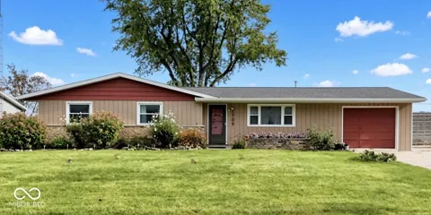 1709 W Woodmont