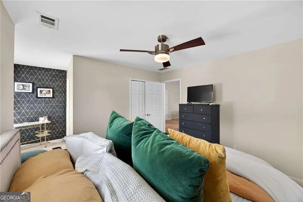 3482 Walnut RDG Atlanta, GA 30349