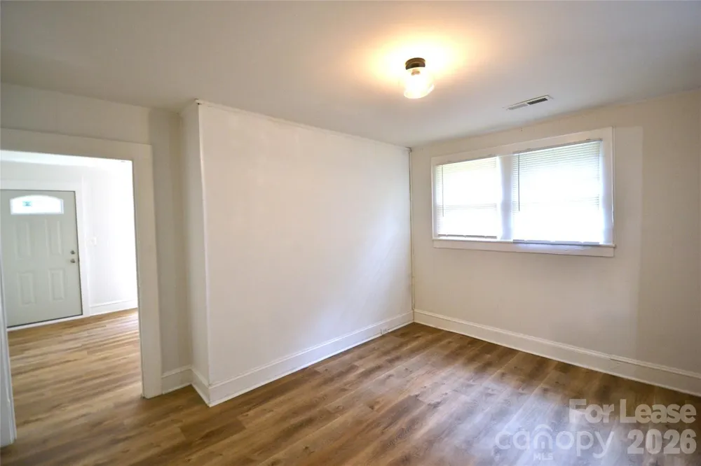 406 W 9th Street Kannapolis, NC 28081