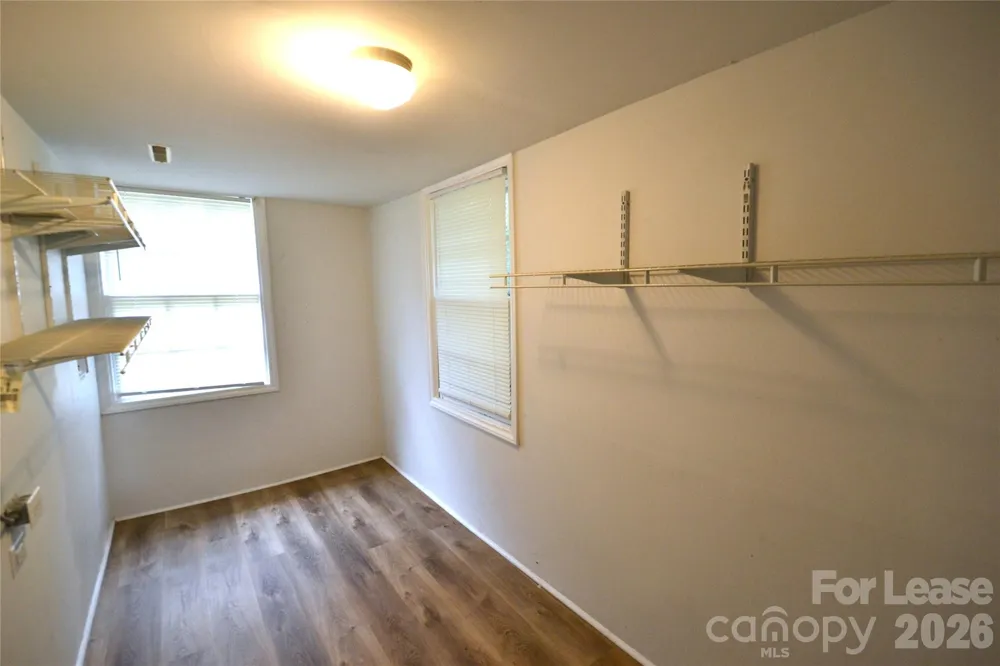 406 W 9th Street Kannapolis, NC 28081