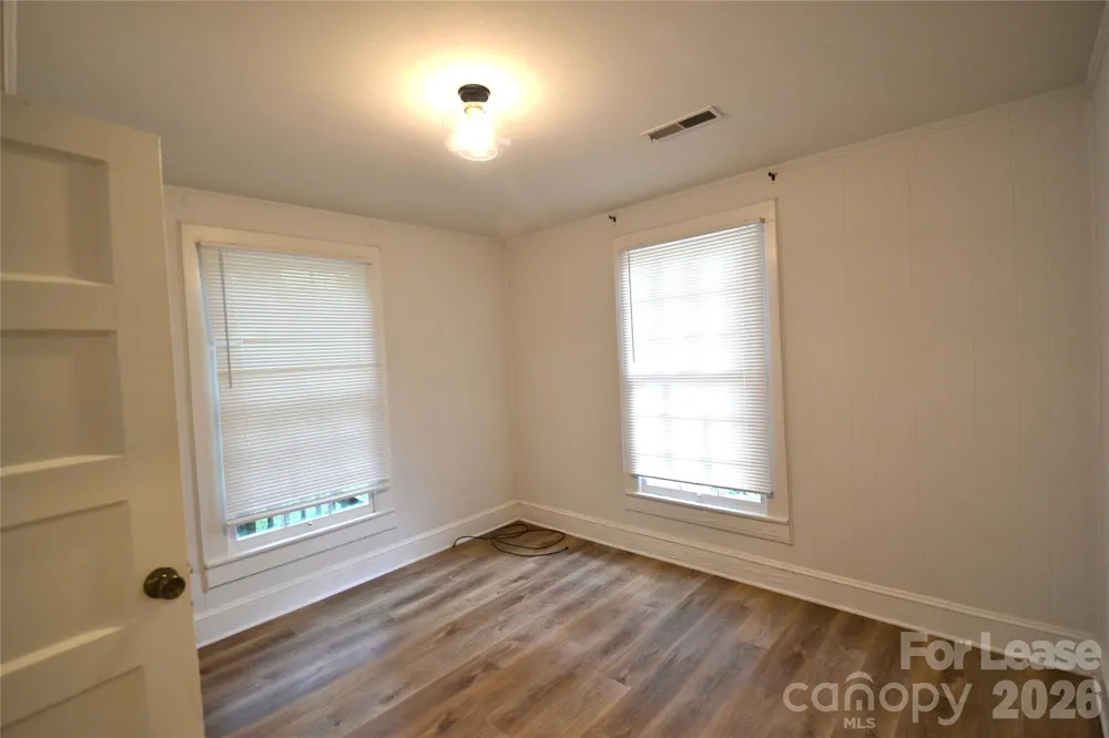 406 W 9th Street Kannapolis, NC 28081