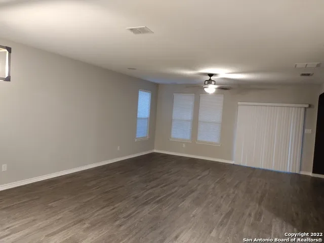 11212 HILL TOP LOOP Helotes, TX 78023
