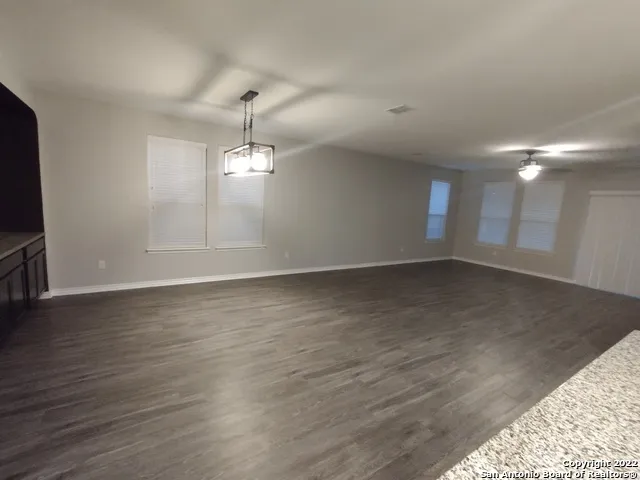 11212 HILL TOP LOOP Helotes, TX 78023