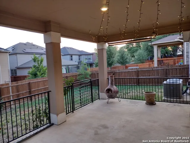 11212 HILL TOP LOOP Helotes, TX 78023