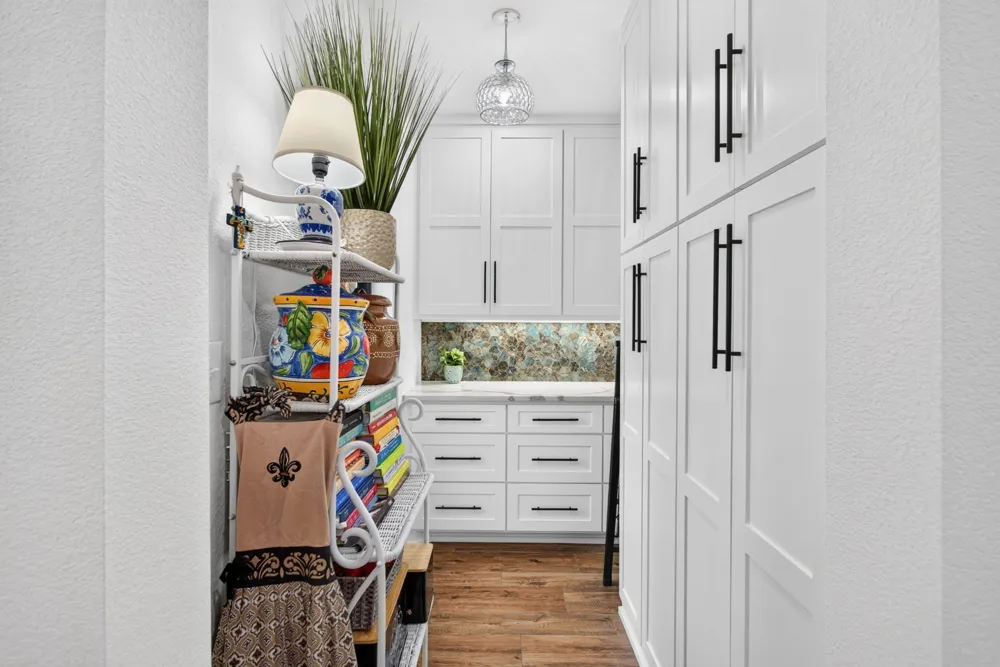 6400 Lake Oaks Circle Fort Worth, TX 76108