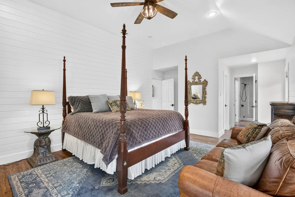 6400 Lake Oaks Circle Fort Worth, TX 76108